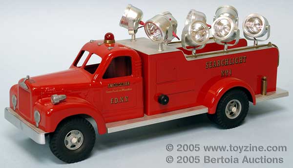 Smith Millers by the well-known Fred Thompson should create some attention with nearly 50, mostly boxed examples from the Burgess archives