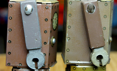 Atomic Robot Man tin toy robot from japan windup toy